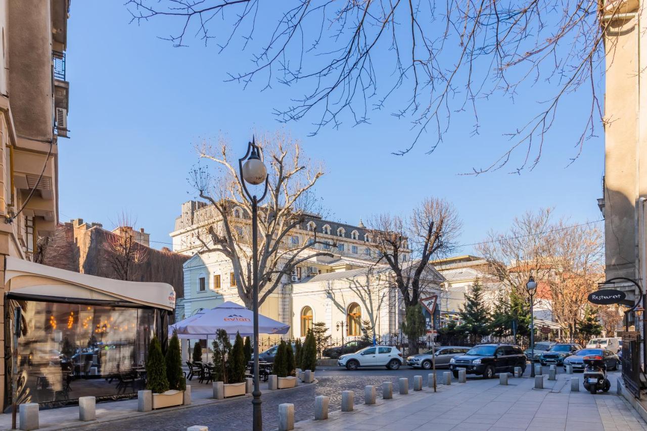 New Studio Carturesti - City Center Bucharest Exterior photo
